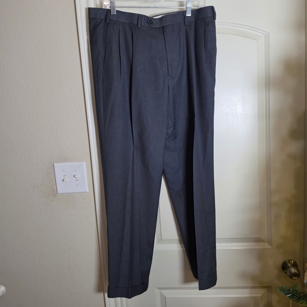 Mens Charcoal Gray Pleated Cuffed Dress Pants Trousers 32x30 Business Casual